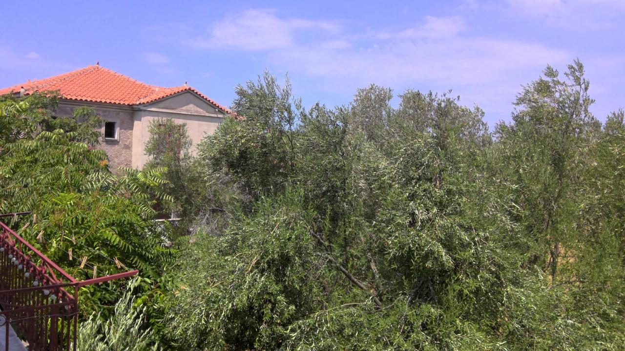 Villa Antoinette Mythimna Exterior foto